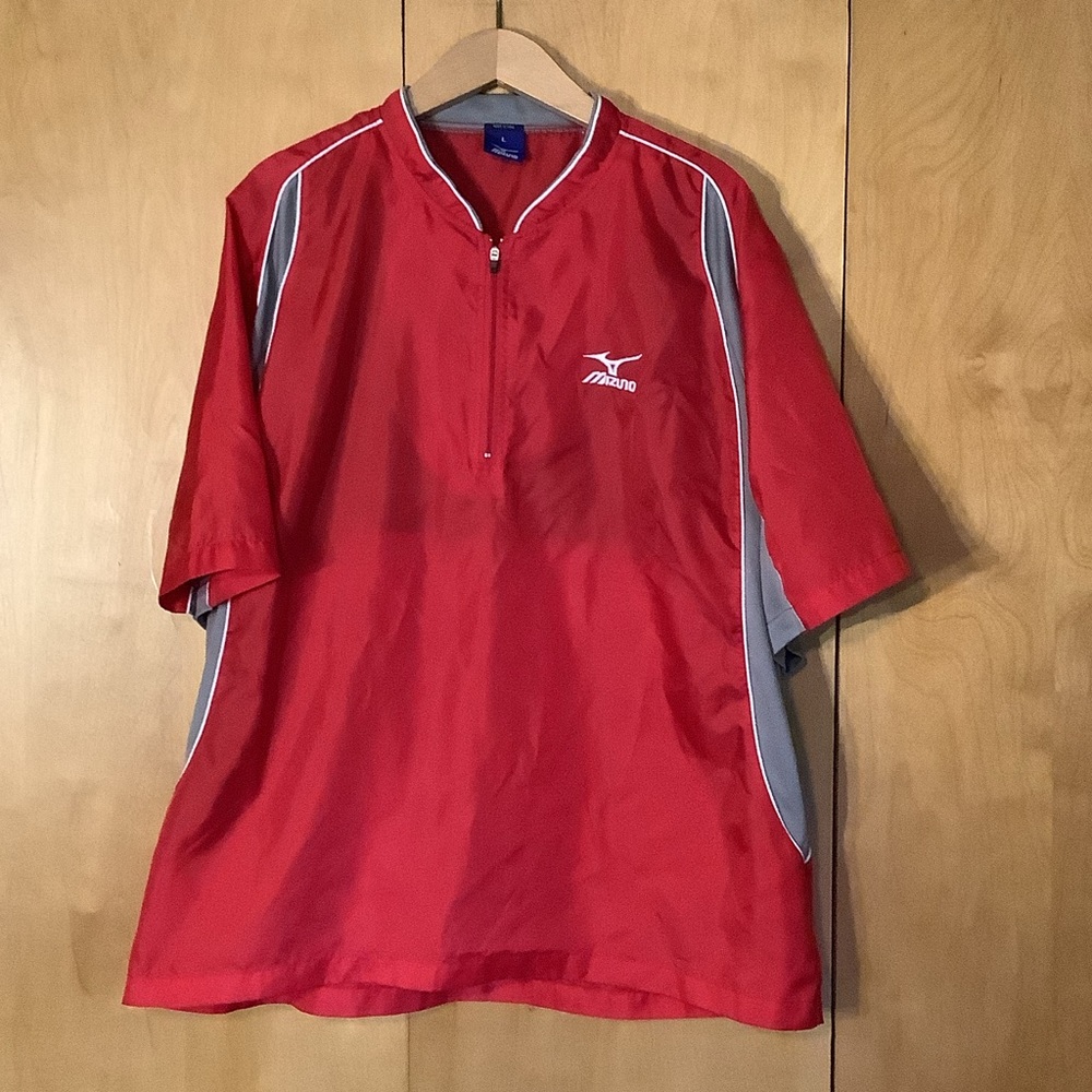 Mizuno 1/4 zip short sleeved red & gray lightweight shirt, size large